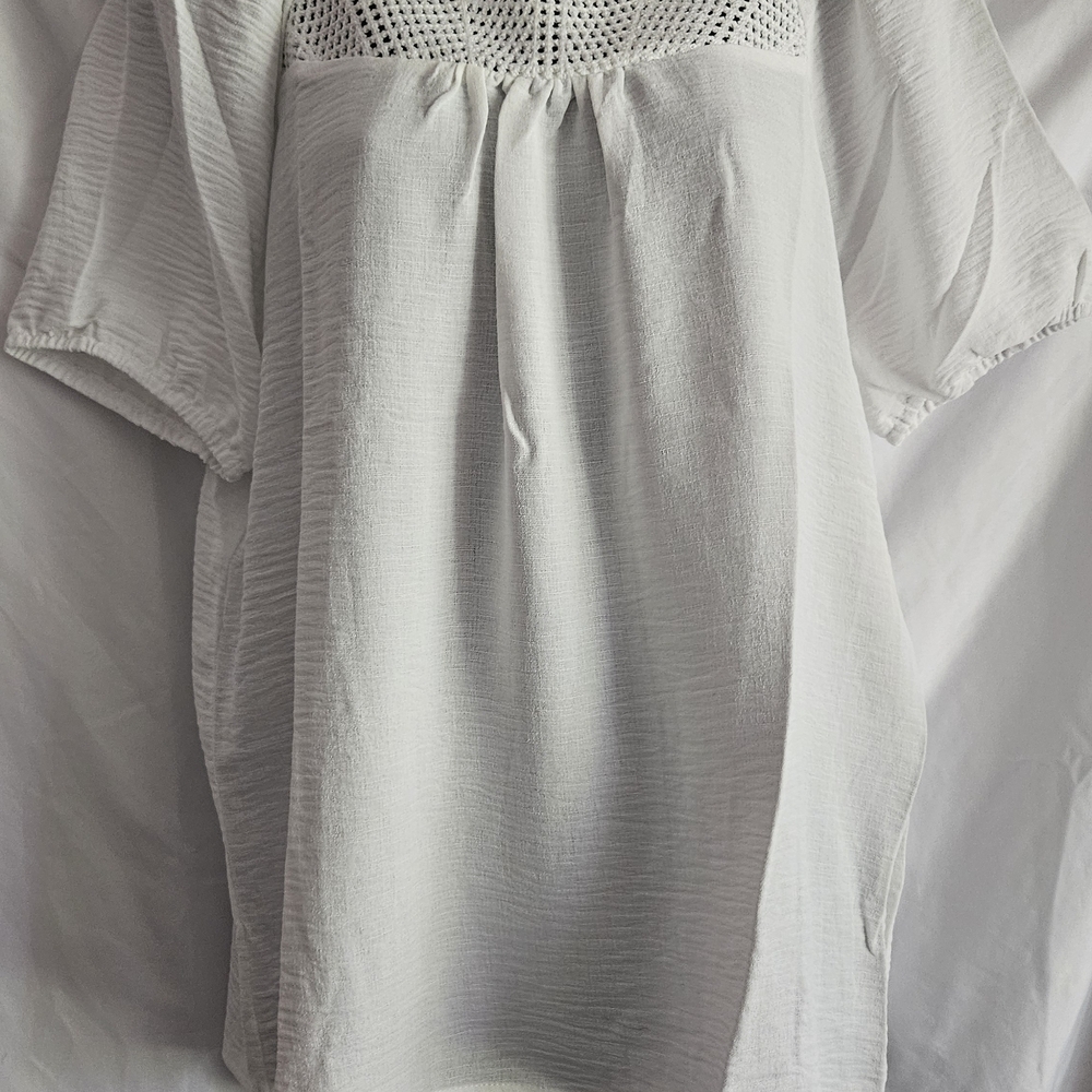 Chic White Blouse for Women